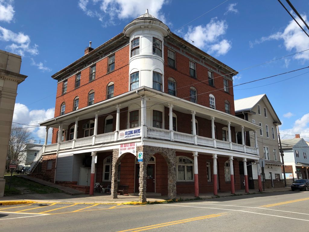 Our Favorite Appalachian Trail&nbsp;Towns
