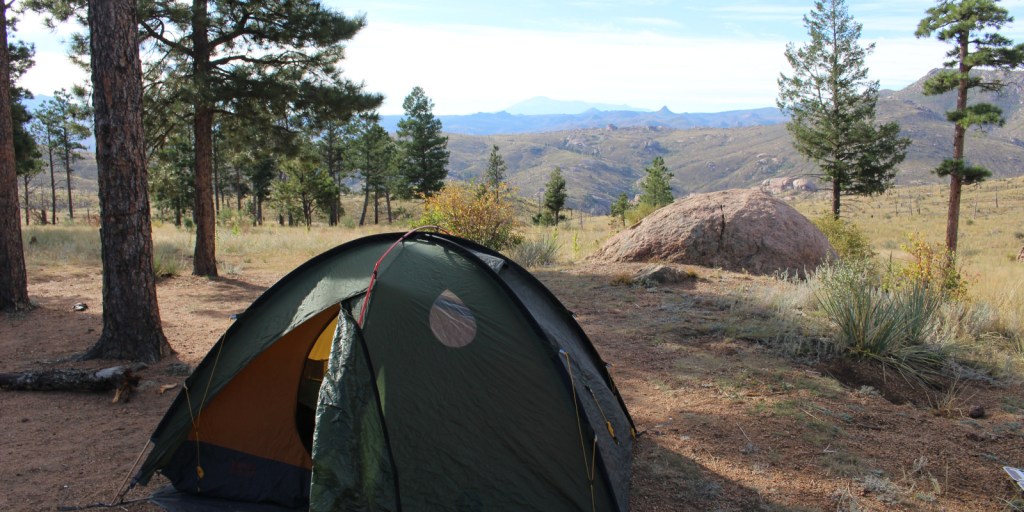 Choosing the rent tent for camping