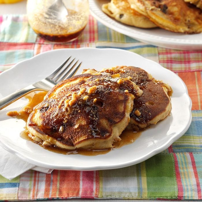 campfire pancakes with peanut maple syrup