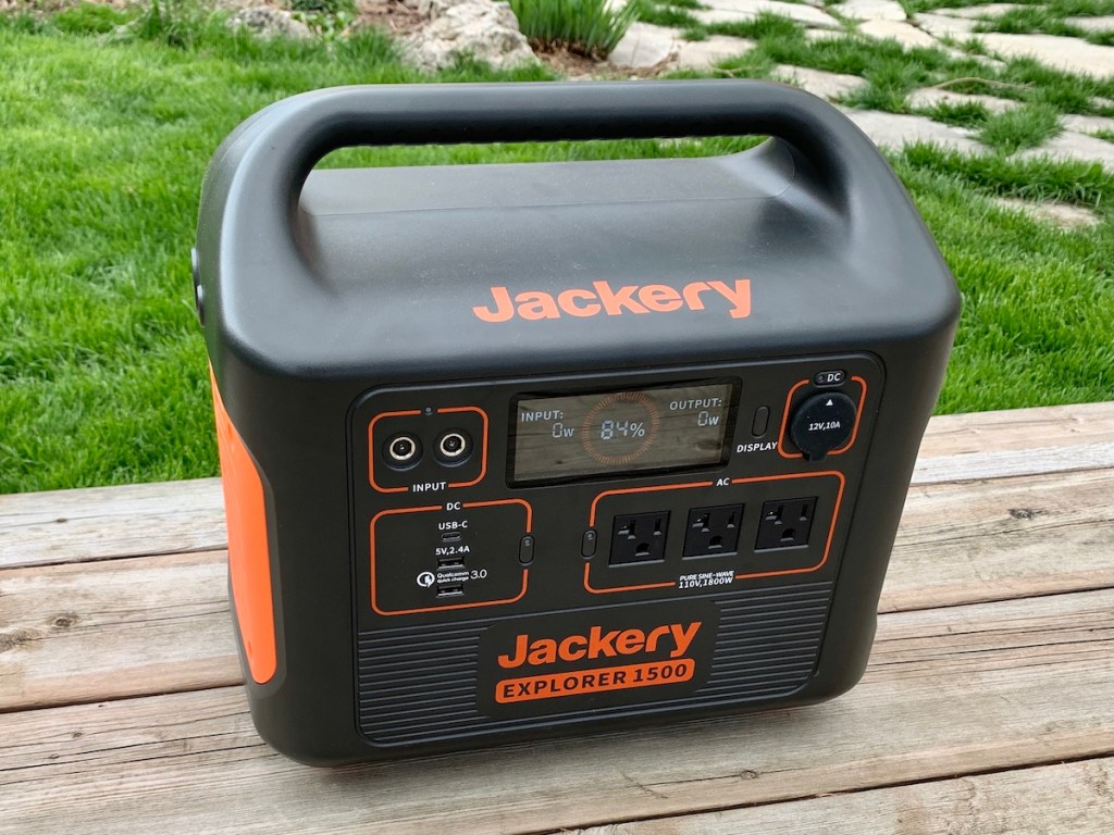 Jackery-Explorer-1500-portable-power-station